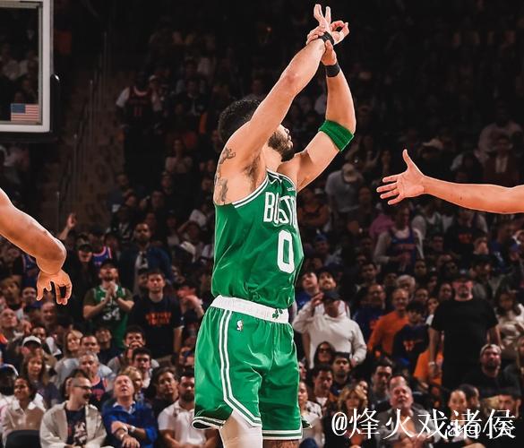 状态都好！活塞赢了近6场中的5场，绿军赢了近13场中的10场