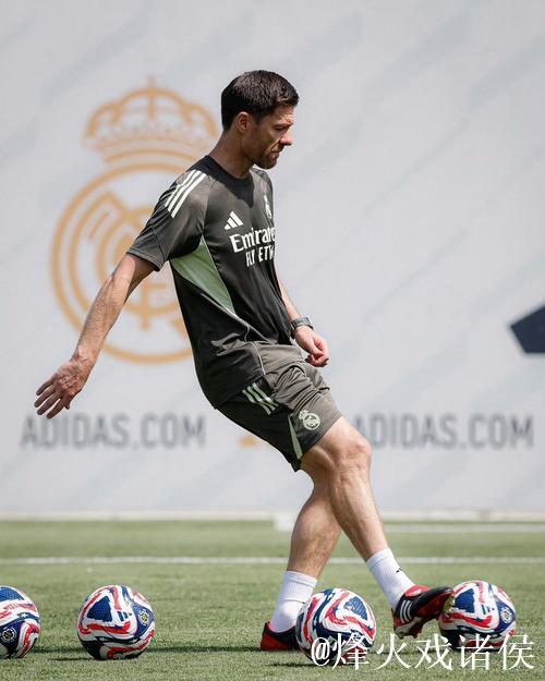 2-4，1-2！皇马又要爆冷？曼城二队成剋星，阿隆