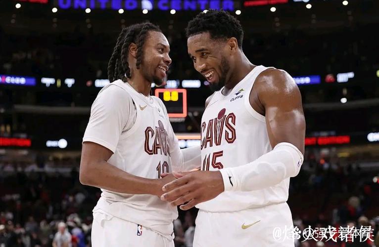 莫布利41+10助骑士击败黄蜂送其8连败 雷霆力克鹈鹕喜迎3连胜